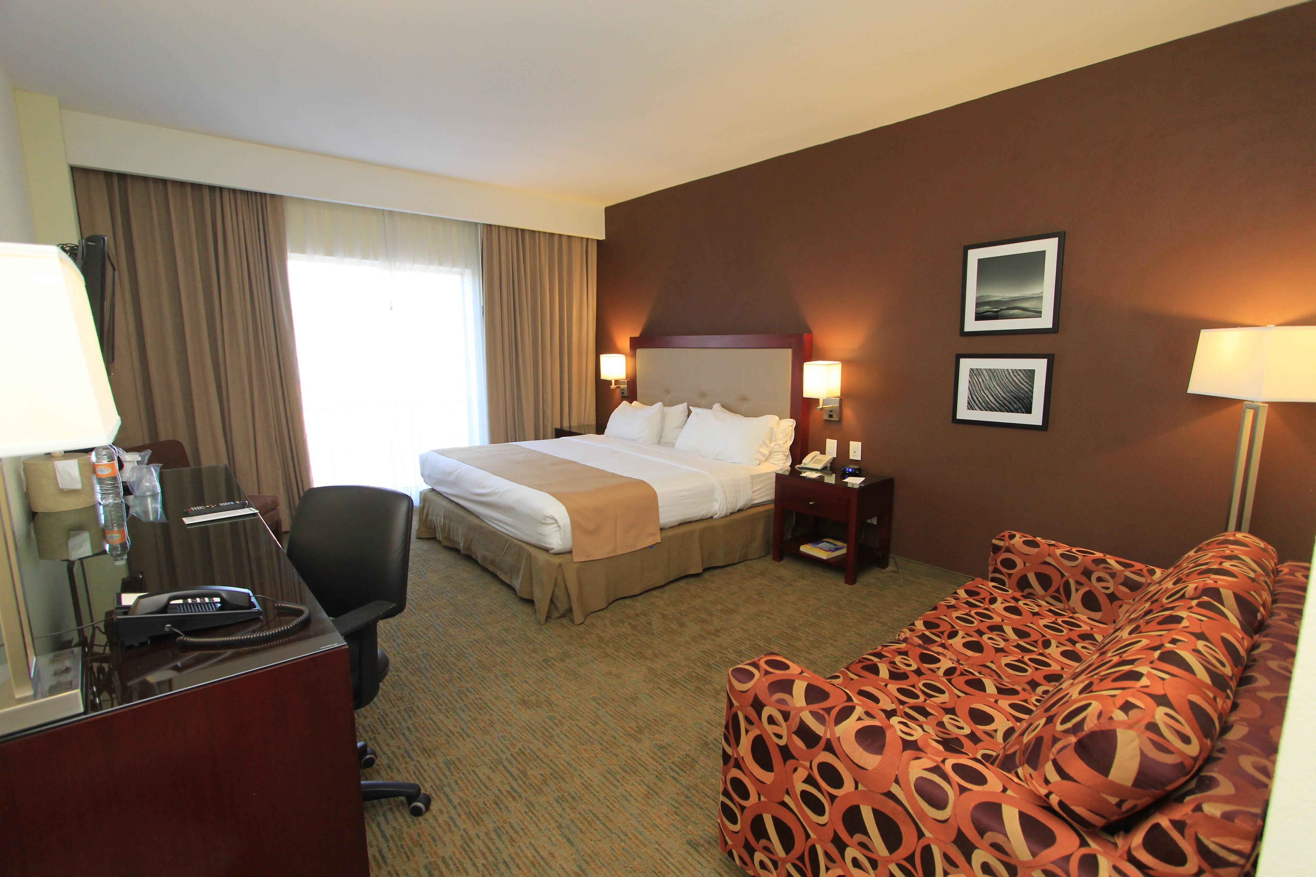Holiday Inn Leon By Ihg Buitenkant foto