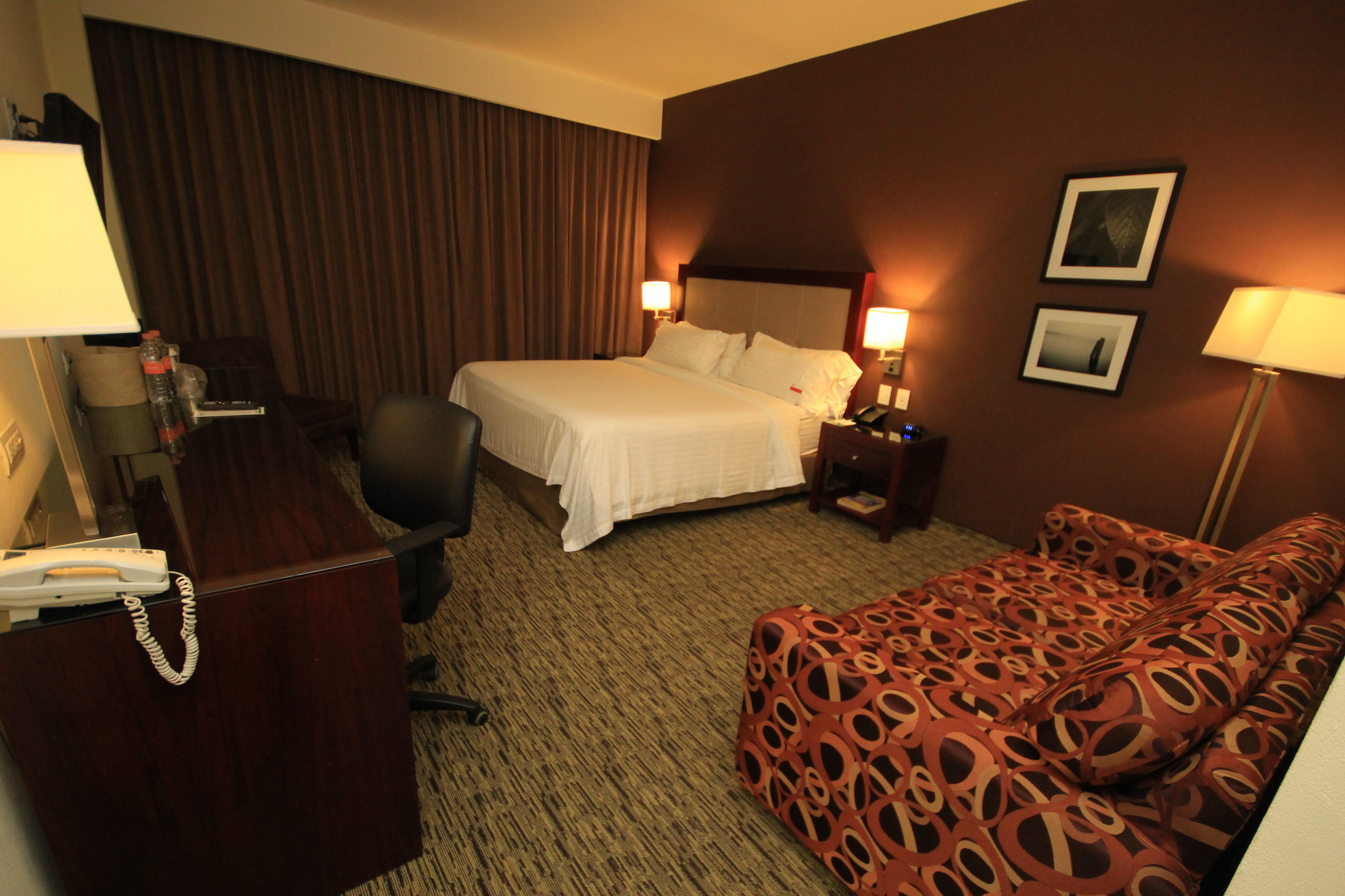 Holiday Inn Leon By Ihg Buitenkant foto