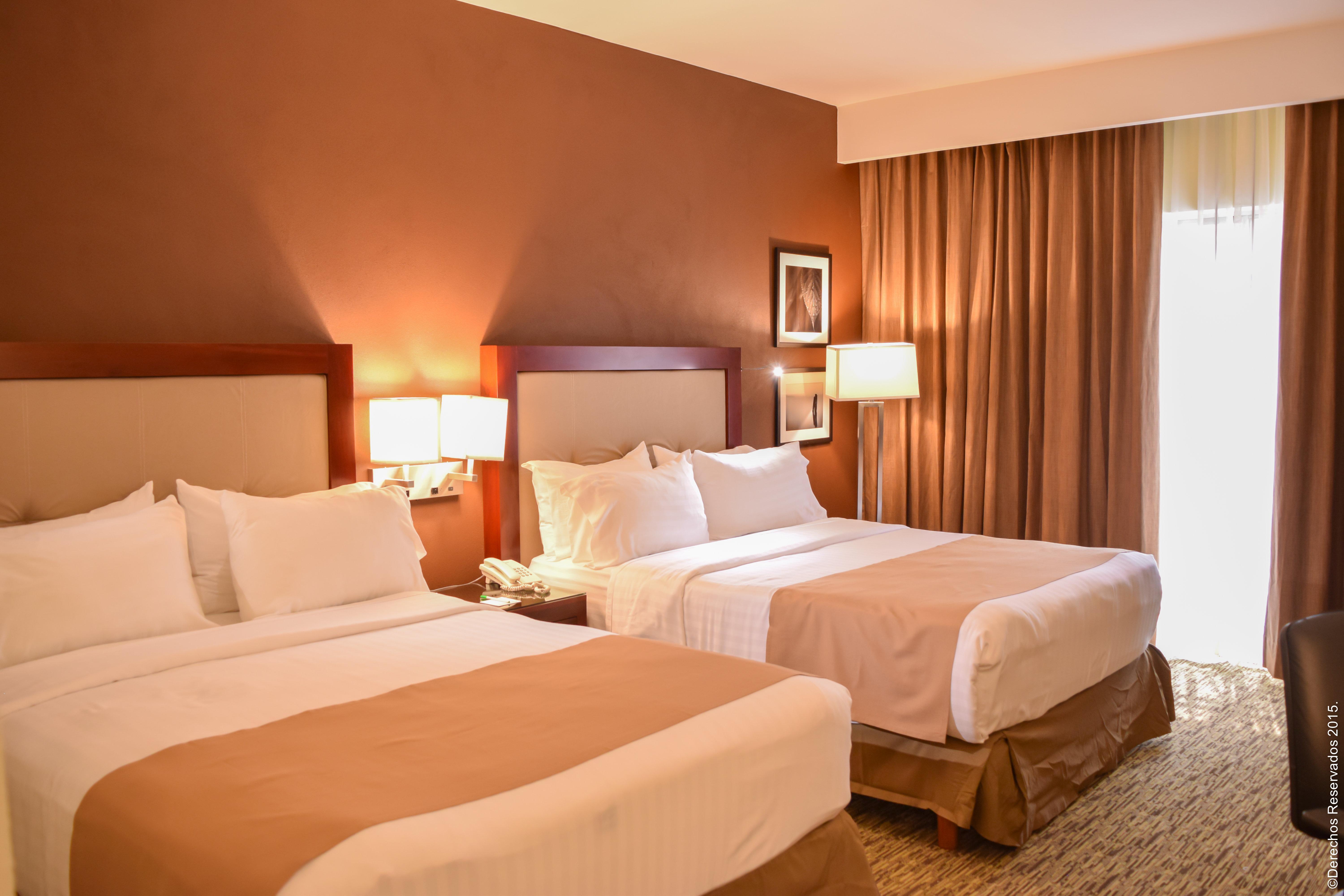 Holiday Inn Leon By Ihg Buitenkant foto