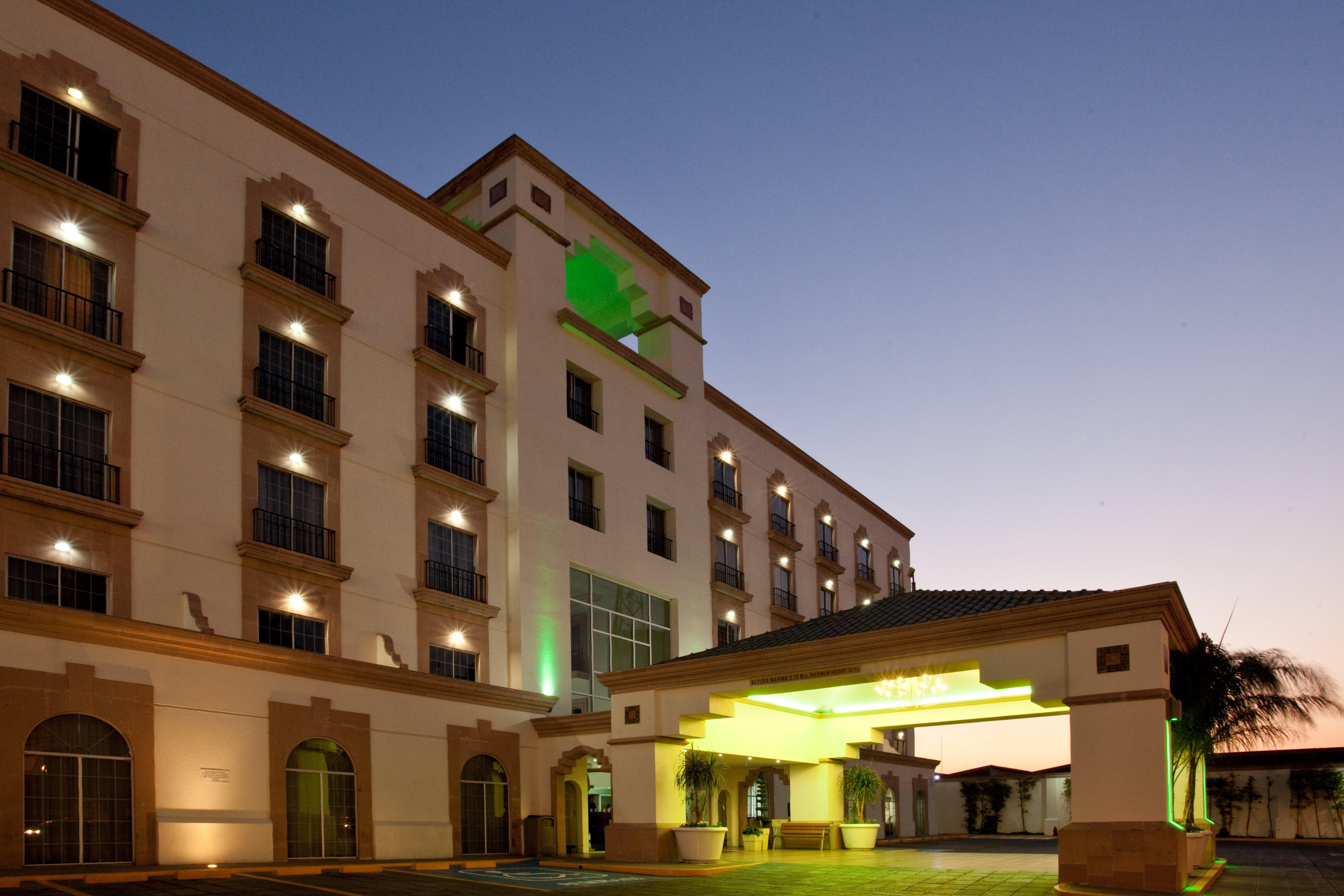 Holiday Inn Leon By Ihg Buitenkant foto